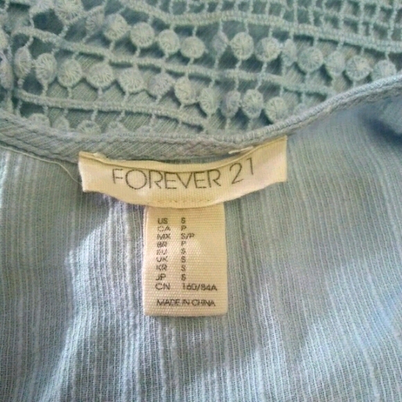 Forever 21 Sleeveless Cropped Blouse, S - Picture 5 of 5